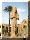 Hurghada_2007_Excursion Louxor_Karnak_200.JPG (55274 octets)