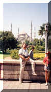 Istanbul_03_Mosque_bleue.jpg (54224 octets)