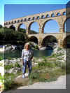Languedoc_2007_Pont du Gard_22.JPG (147105 octets)