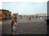 Maroc_2007_Marrakech_Place Jemaa el Fna_321.JPG (42824 octets)